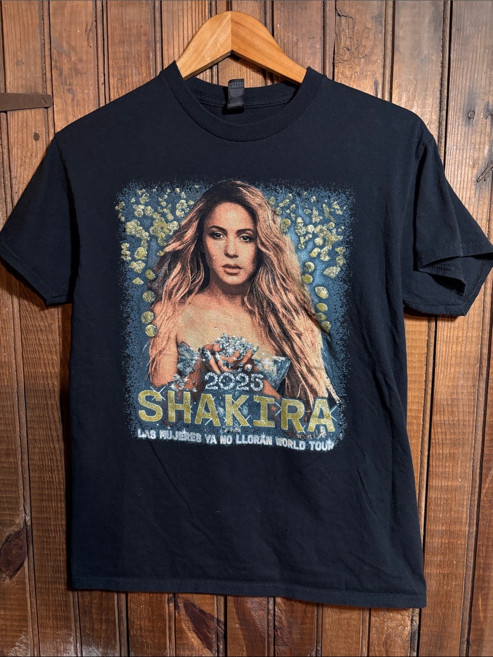 Shakira Black Graphic Tour T‑Shirt with Gold Accent